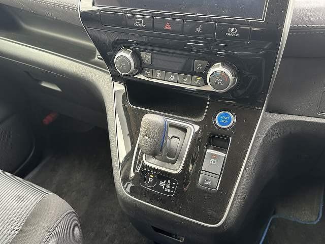 Nissan SERENA 2021-01 7815665-8