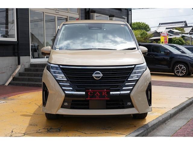 Nissan SERENA 2023-11 7815699-1