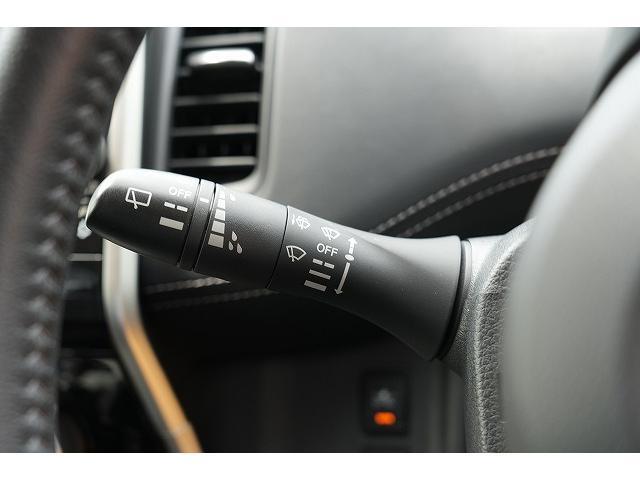Nissan SERENA 2018-06 7815717-18
