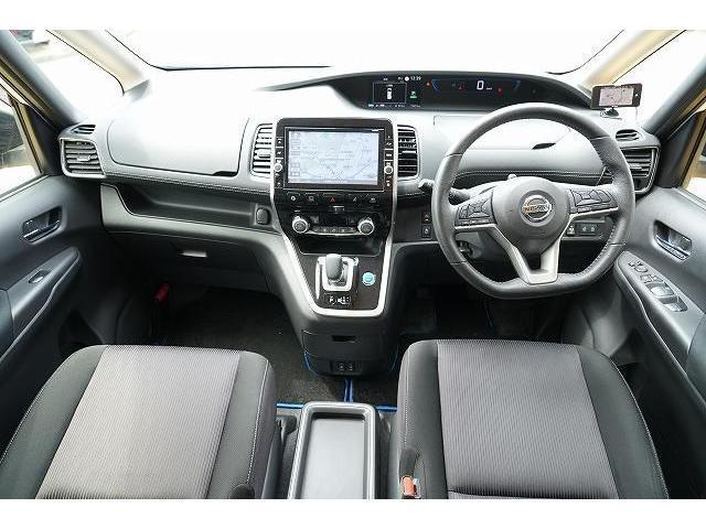 Nissan SERENA 2018-06 7815717-3