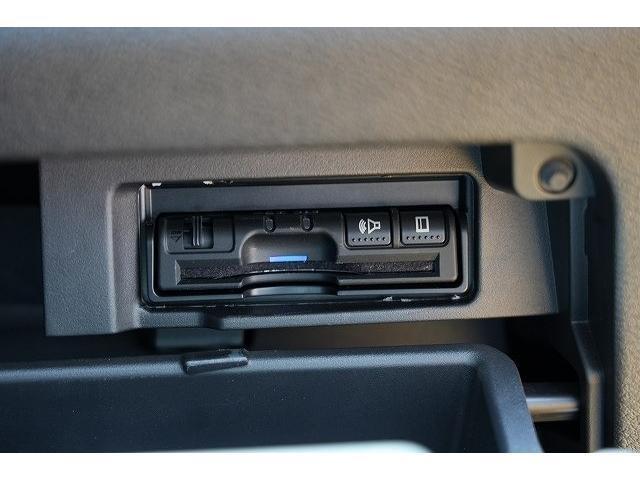 Nissan SERENA 2018-06 7815717-9