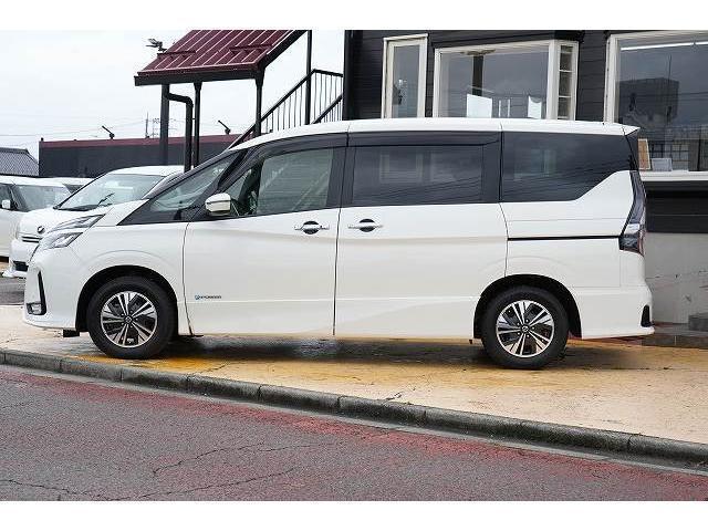 Nissan SERENA 2021-10 7815755-17