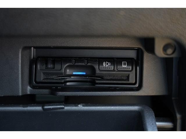 Nissan SERENA 2021-10 7815755-8