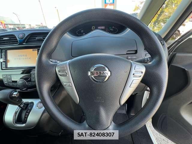 Nissan SERENA 2016-02 7815905-2
