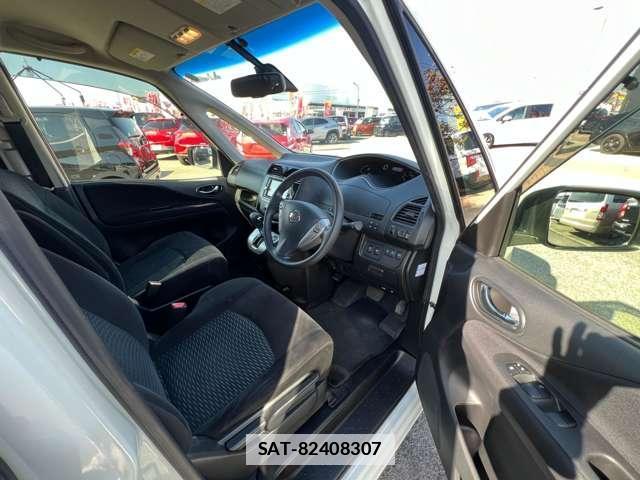Nissan SERENA 2016-02 7815905-5