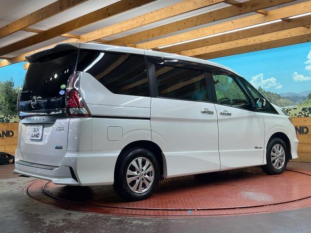 Nissan SERENA 2017-03 7816240-16
