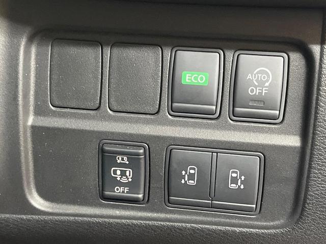 Nissan SERENA 2017-03 7816240-2