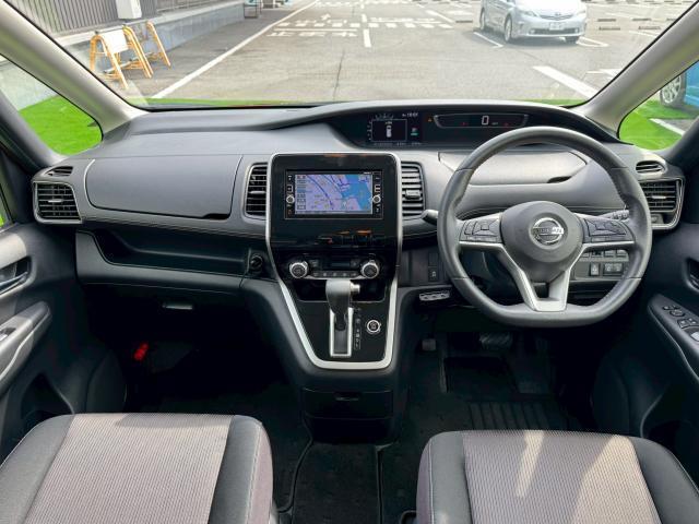 Nissan SERENA 2016-11 7816455-10