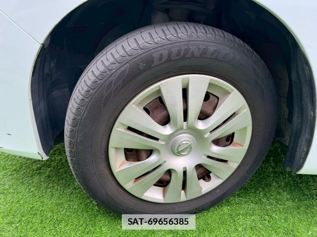 Nissan SERENA 2014-05 7816462-15