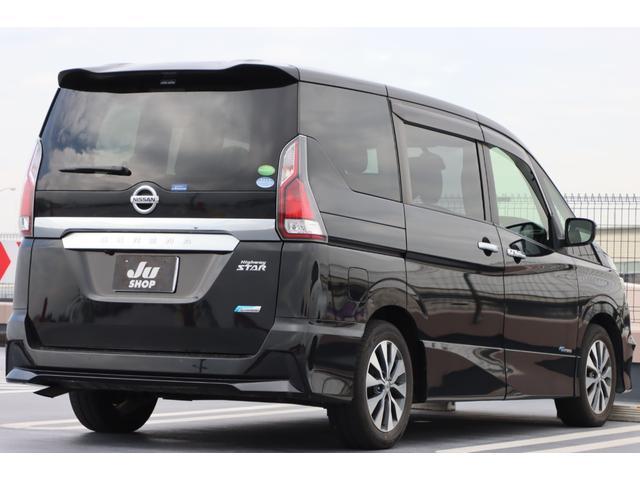 Nissan SERENA 2017-01 7817445-1