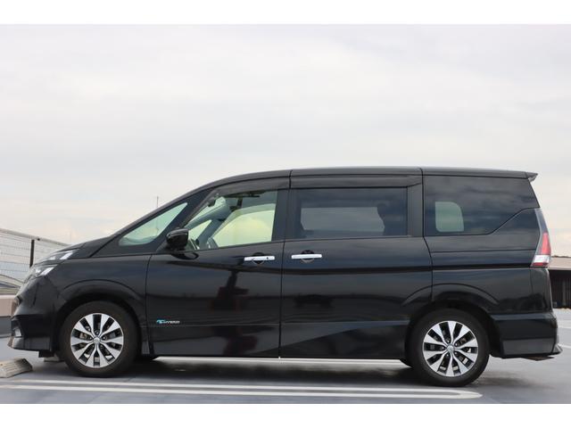 Nissan SERENA 2017-01 7817445-10