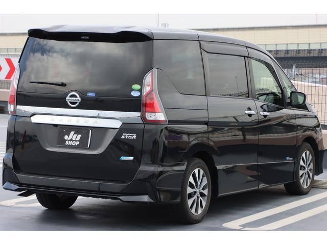 Nissan SERENA 2017-01 7817445-13