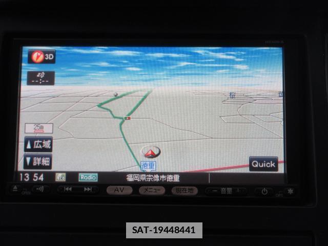 Nissan SERENA 2010-03 7818110-18