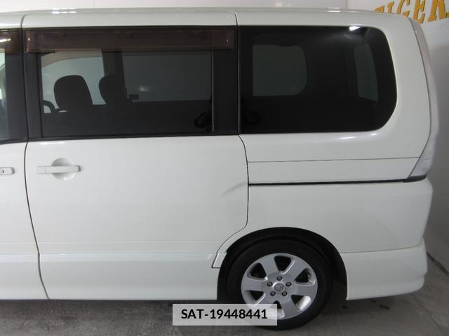 Nissan SERENA 2010-03 7818110-5