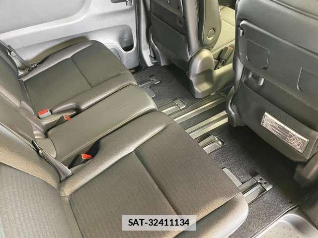Nissan SERENA 2023-08 7818377-13