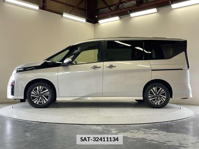 Nissan SERENA 2023-08 7818377-17