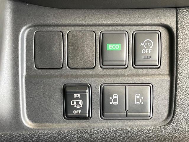 Nissan SERENA 2017-08 7818565-6
