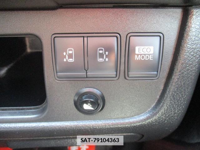 Nissan SERENA 2011-07 7818581-8