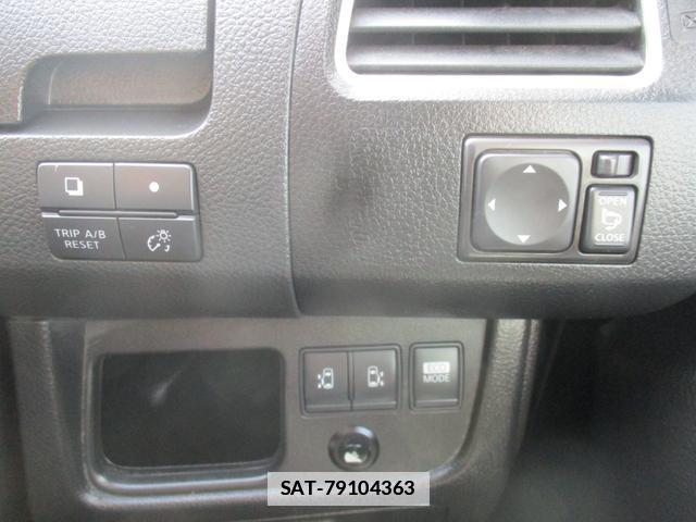 Nissan SERENA 2011-07 7818581-9