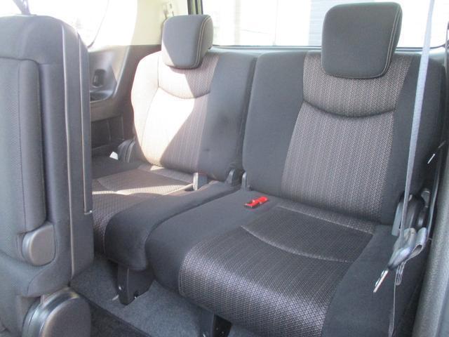 Nissan SERENA 2015-04 7818590-10