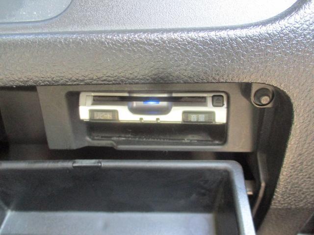 Nissan SERENA 2015-04 7818590-11
