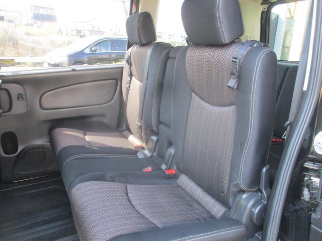 Nissan SERENA 2015-04 7818590-6