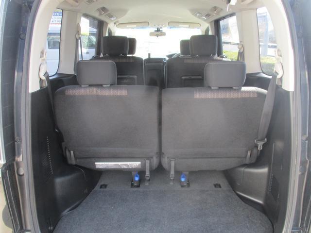 Nissan SERENA 2015-04 7818590-8