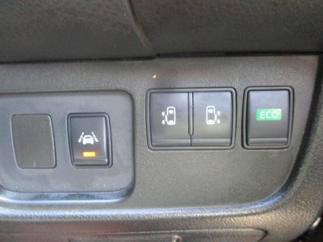 Nissan SERENA 2015-04 7818590-9