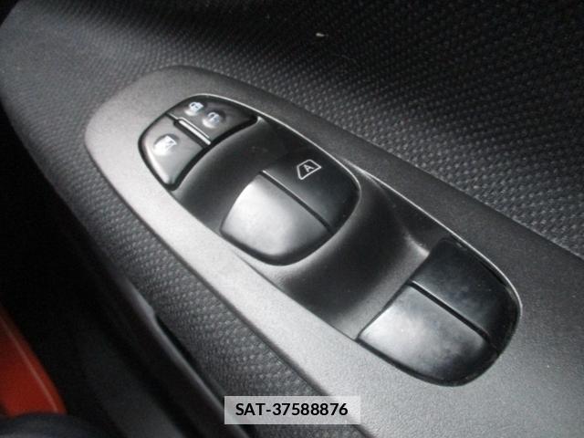 Nissan SERENA 2011-01 7818602-3