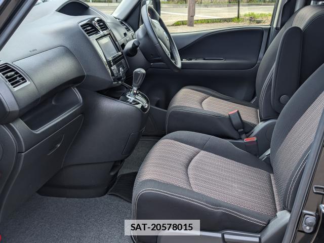 Nissan SERENA 2014-06 7819071-19