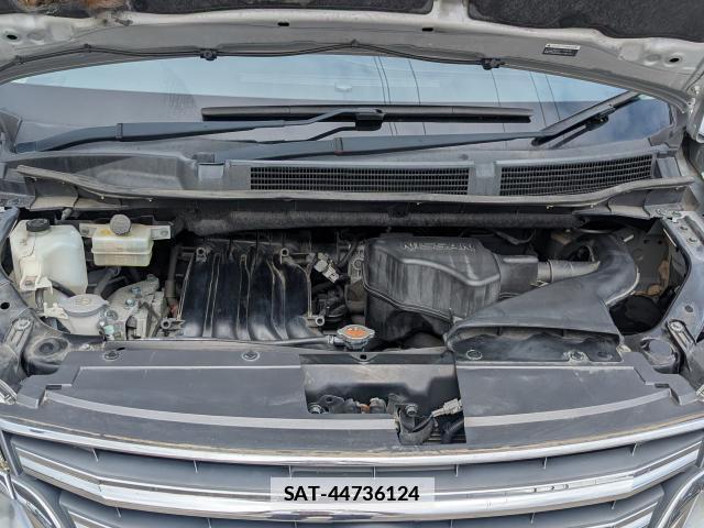 Nissan SERENA 2014-11 7819082-7