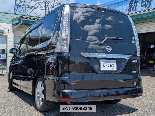 Nissan SERENA 2012-08 7819086-1
