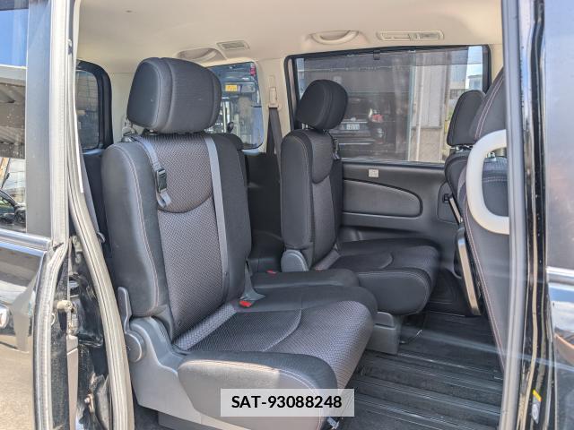 Nissan SERENA 2012-08 7819086-6
