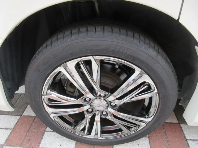 Nissan SERENA 2014-02 7819531-19