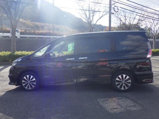 Nissan SERENA 2018-06 7819551-10