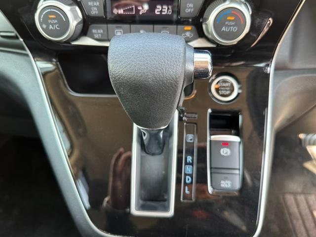 Nissan SERENA 2019-08 7819748-17