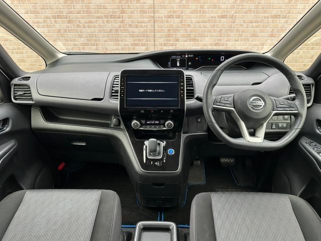 Nissan SERENA 2019-11 7819749-11