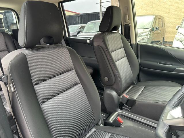 Nissan SERENA 2019-11 7819749-12