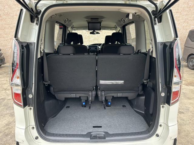 Nissan SERENA 2019-11 7819749-15