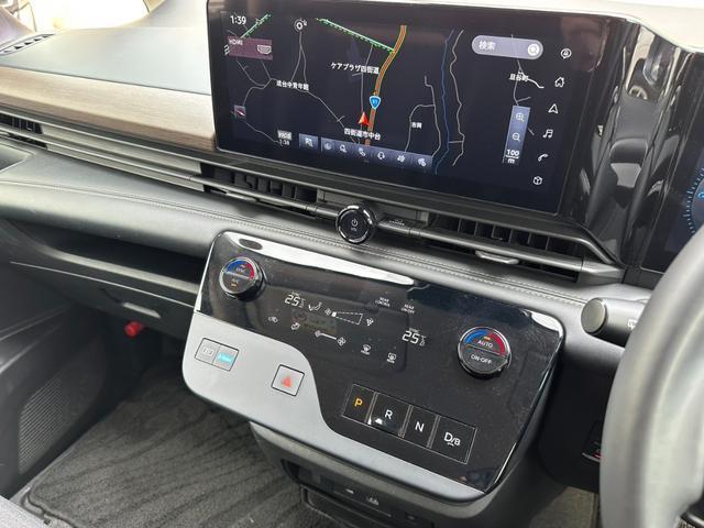 Nissan SERENA 2023-07 7819752-10
