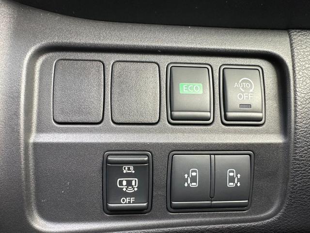 Nissan SERENA 2017-03 7819758-14