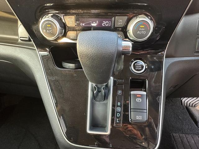 Nissan SERENA 2020-05 7819765-11