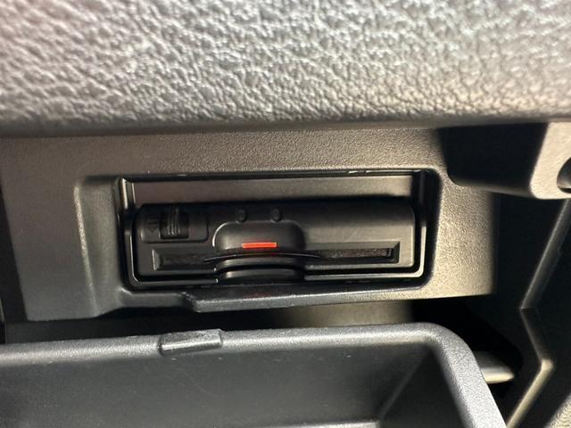 Nissan SERENA 2018-04 7819766-15