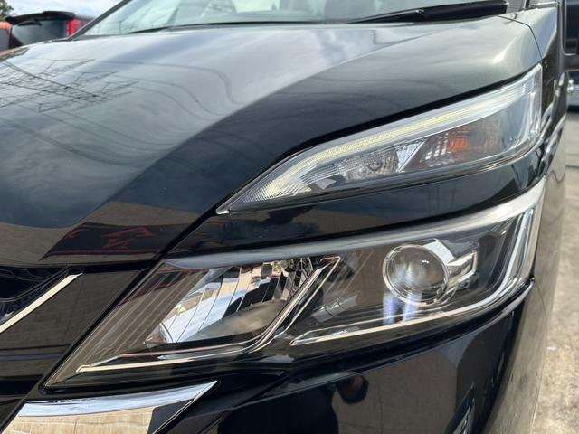 Nissan SERENA 2018-04 7819766-17