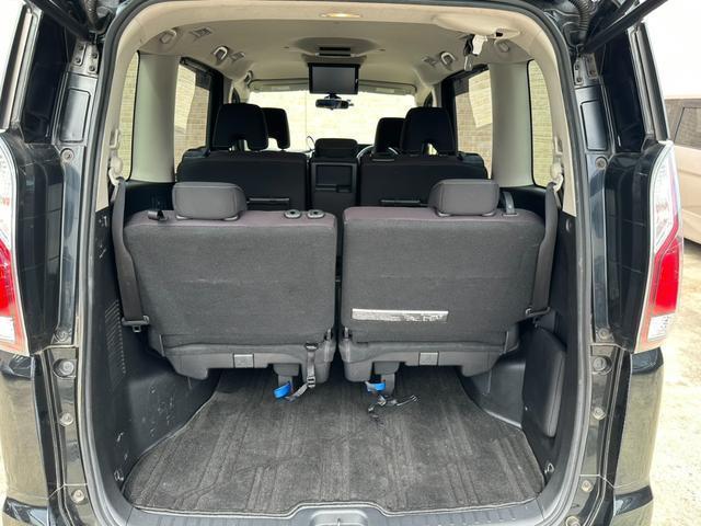 Nissan SERENA 2018-04 7819766-9