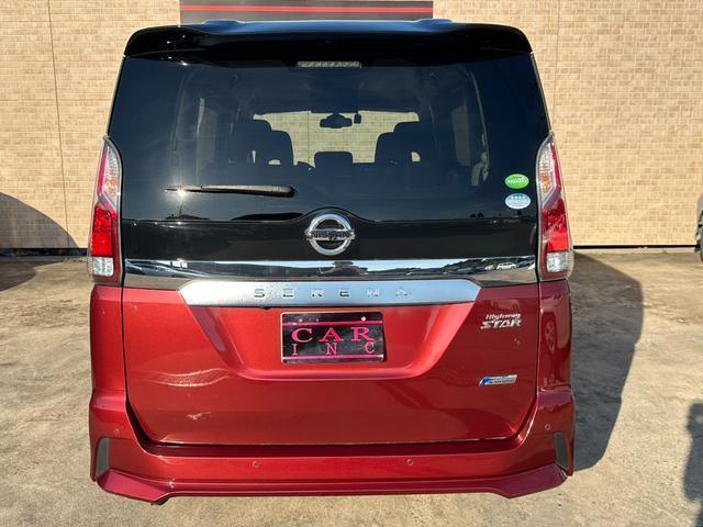 Nissan SERENA 2017-08 7819768-4