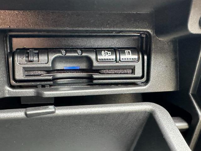 Nissan SERENA 2019-06 7819801-15