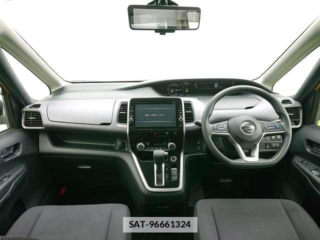 Nissan SERENA 2017-07 7819863-4