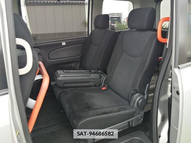 Nissan SERENA 2012-04 7819957-13
