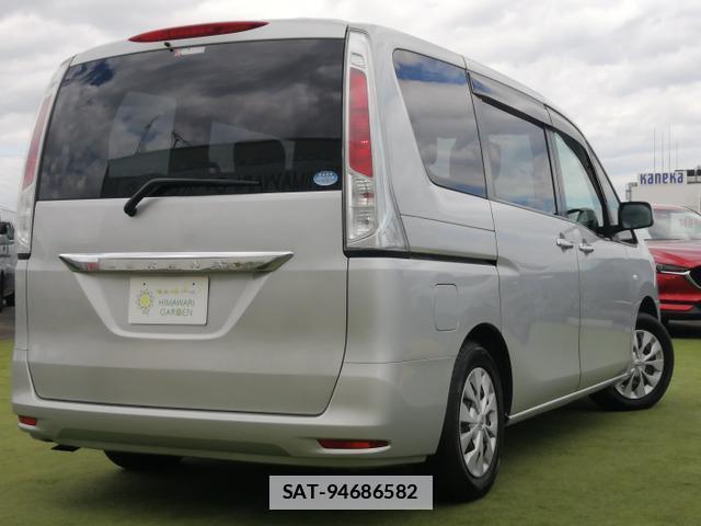 Nissan SERENA 2012-04 7819957-3